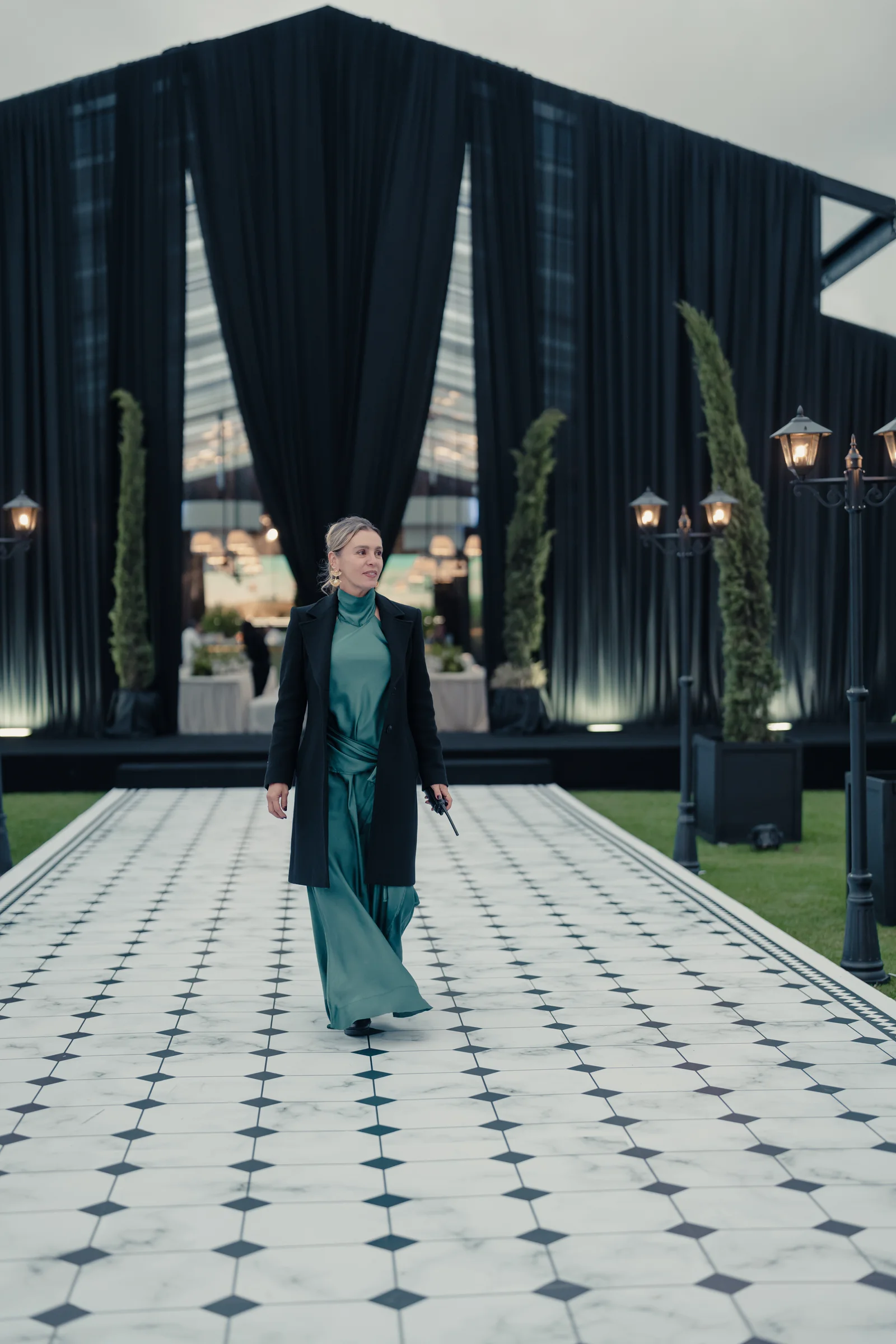Susy Peláez at the black pavilion, Polo Club, Bogotá